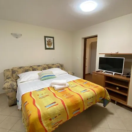 Apartamento Mario Ražanac