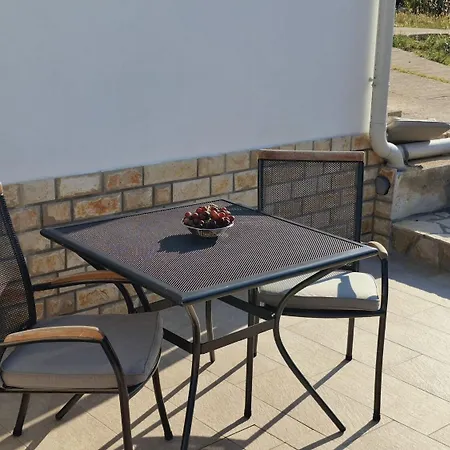 Mario Apartmán Ražanac